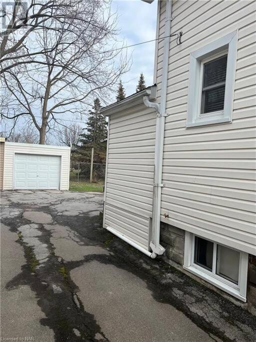 Cozy 3 Bedroom Downtown Cottage With Complimentary Breakfast Delivered Daily To The Rental Niagara Falls Exteriér fotografie